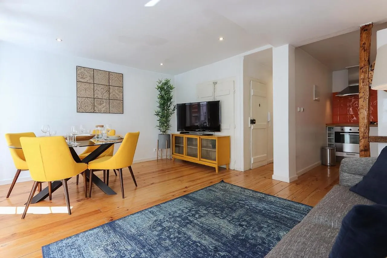 Charming And Stylish Downtown Apt In XIX Century Building Lisbon Portugal