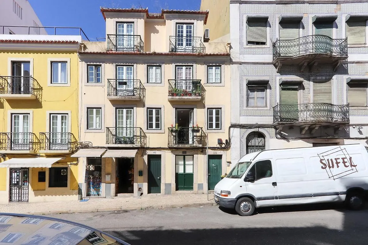 Apartment Charming And Stylish Downtown Apt In XIX Century Building Lissabon