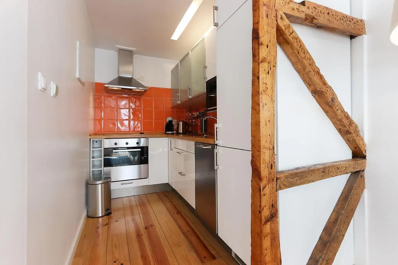 Charming And Stylish Downtown Apt In XIX Century Building Lisbon