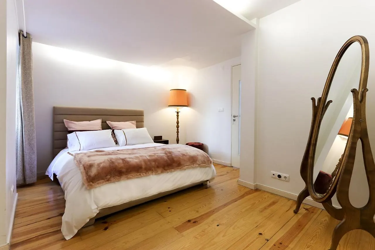 Appartamento Charming And Stylish Downtown Apt In XIX Century Building Lisbona